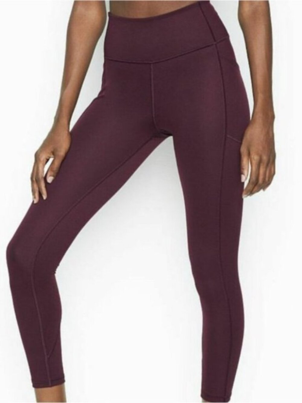 LIKE NEW VICTORIA'S SECRET medium Burgandy 7/8 workout leggings ♥️